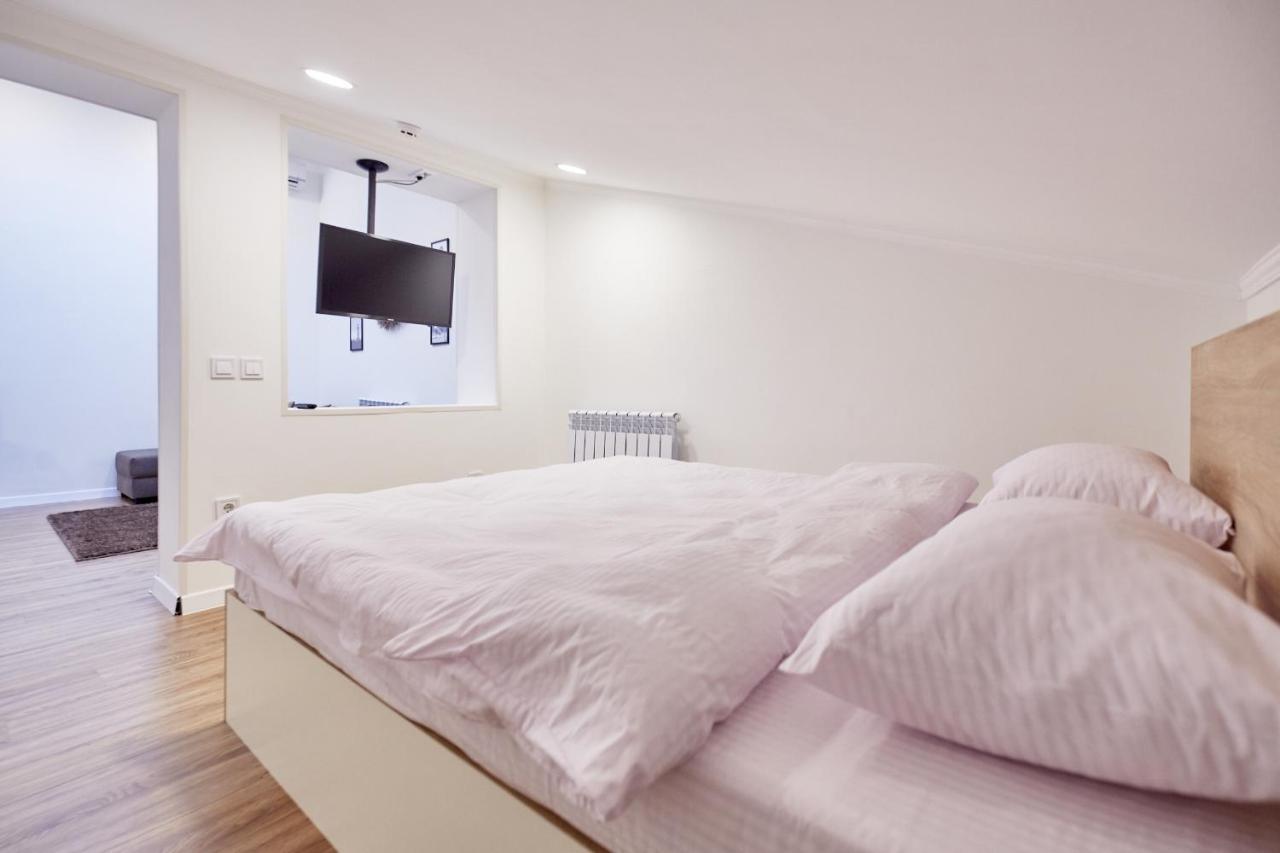 Aparthotel Nordian à Kharkiv Extérieur photo